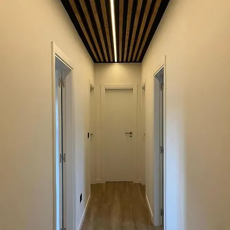 Apartment Black House - Feel The Vibe Vigo