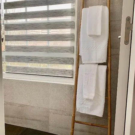 Apartament Black House - Feel The Vibe *