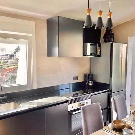 Apartament Black House - Feel The Vibe