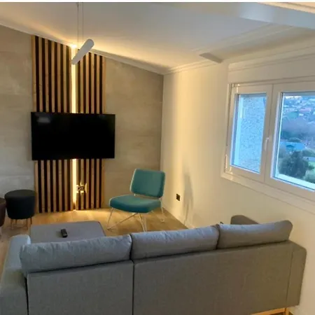 Black House - Feel The Vibe Apartament Vigo
