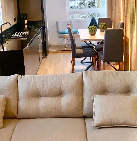 Apartament Black House - Feel The Vibe *