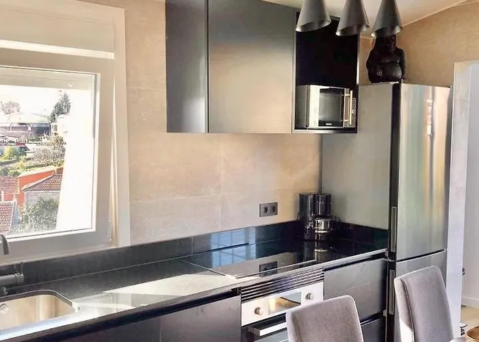 Διαμέρισμα Black House - Feel The Vibe