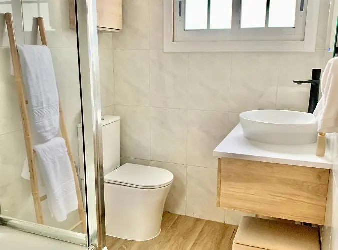 Black House - Feel The Vibe Διαμέρισμα Βίγκο