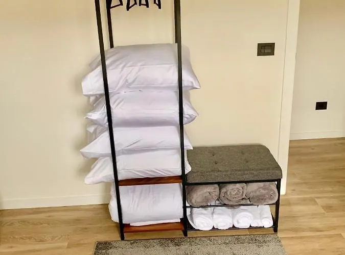 Black House - Feel The Vibe * Βίγκο